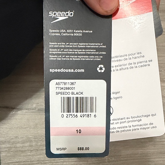 Speedo Strappy V-Neck One Piece - Picture 3 of 3